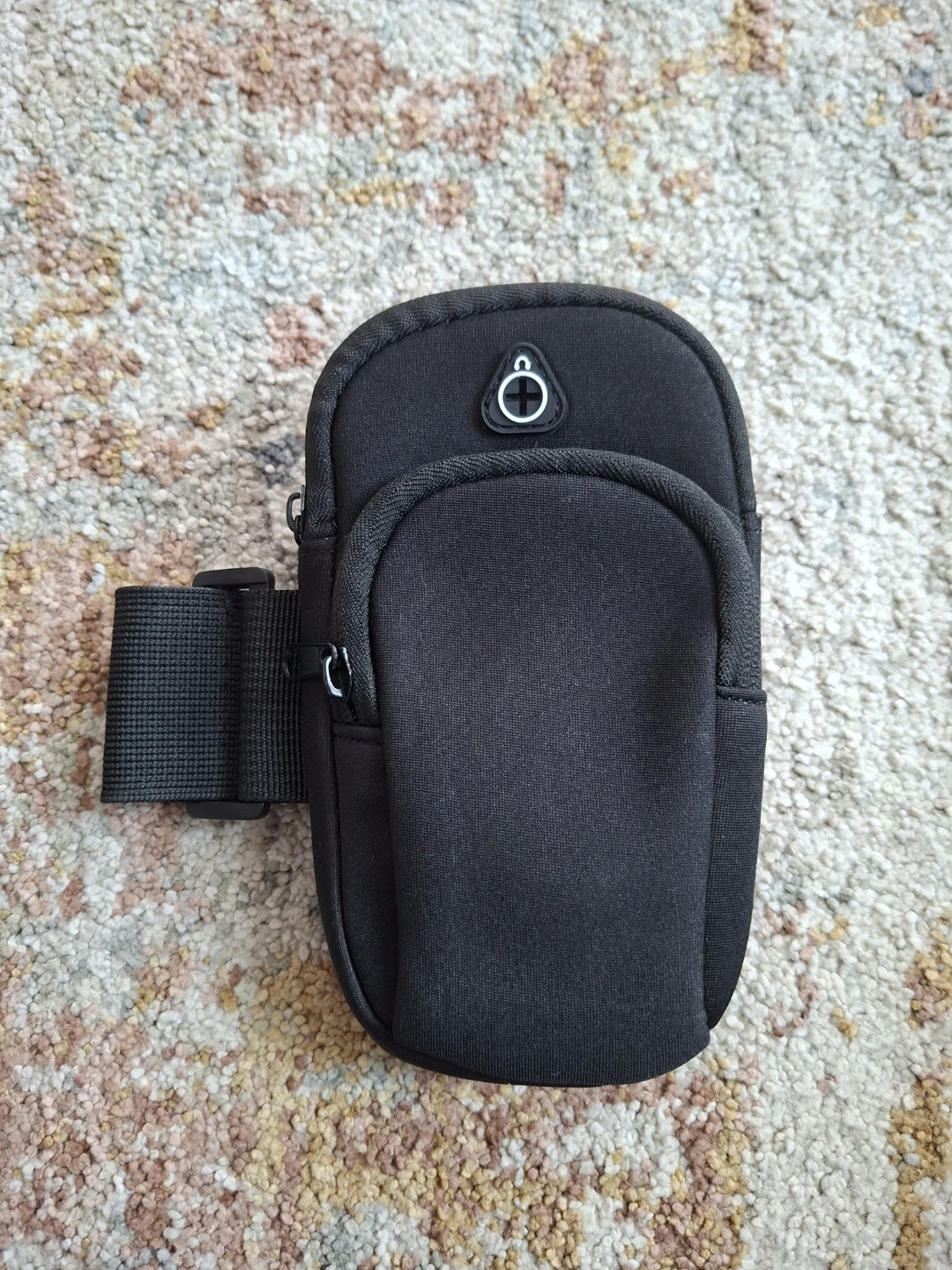 Black Armband Phone Holder - photo 3