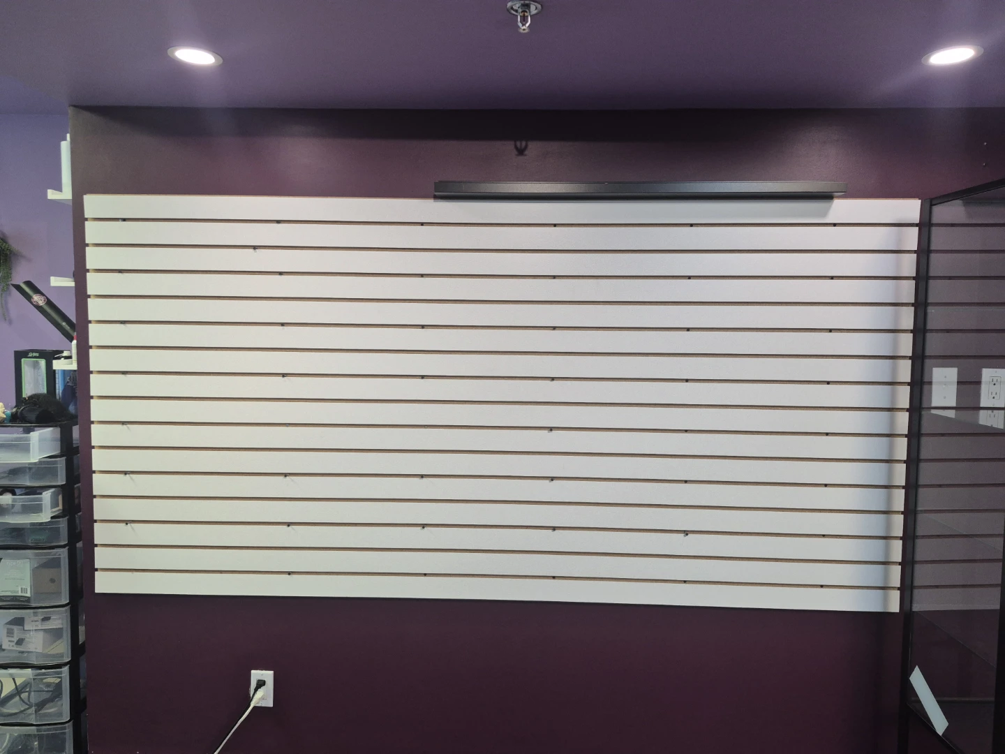 ×2 White Slatwall Panel