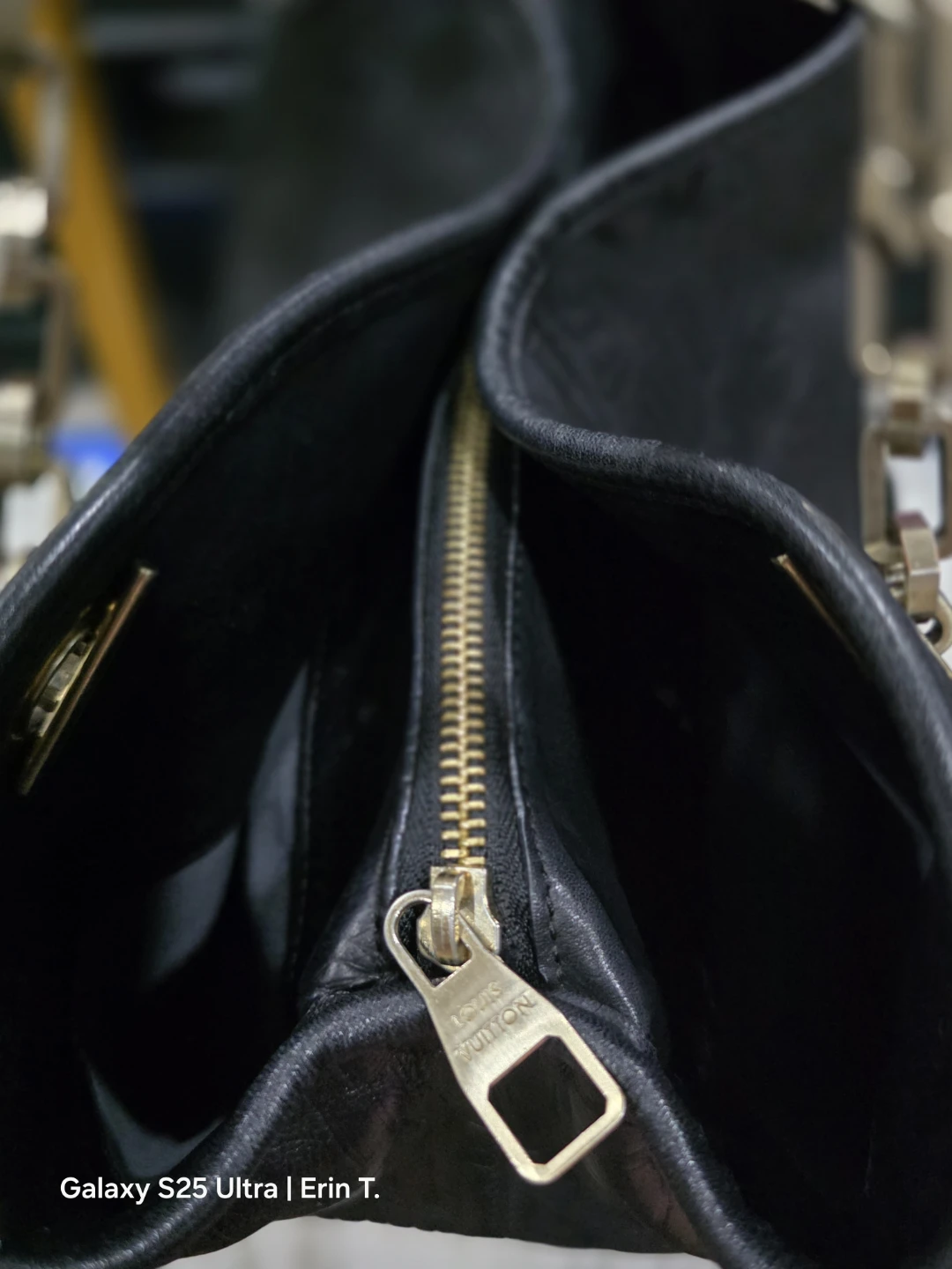 Black Leather Tote Bag - photo 4