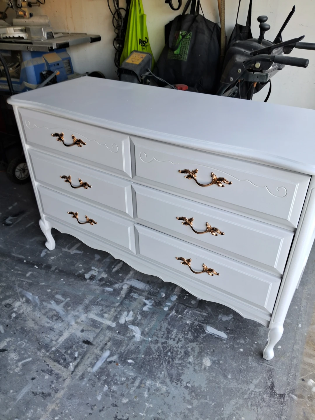 White 6-Drawer Dresser with Ornate Hardware - photo 2