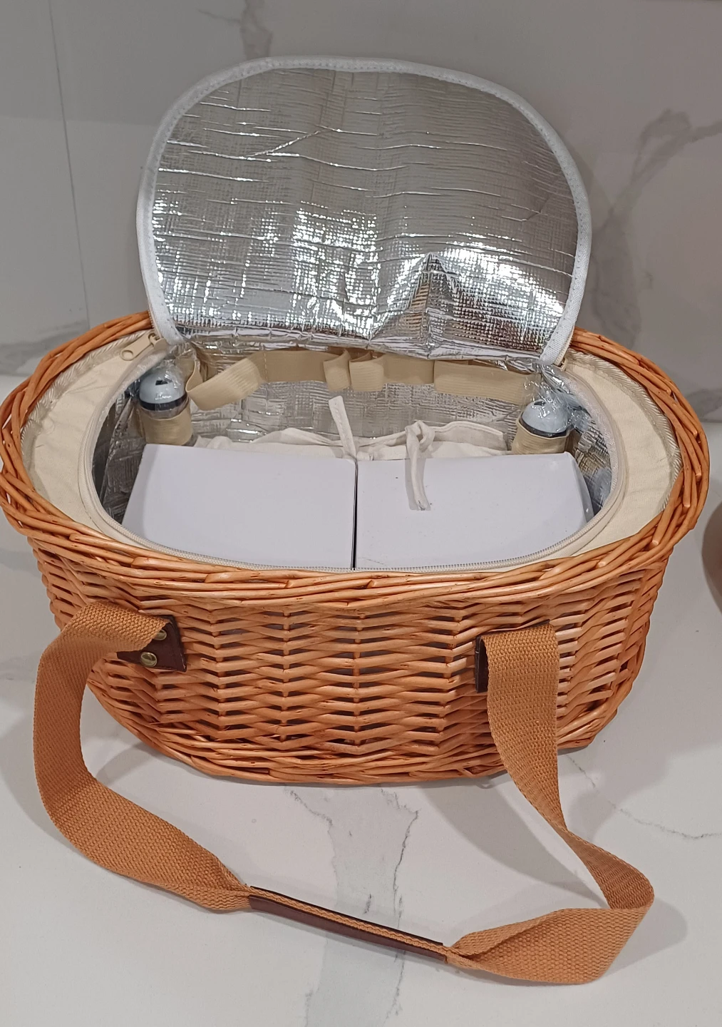Wicker Picnic Basket Set - photo 3
