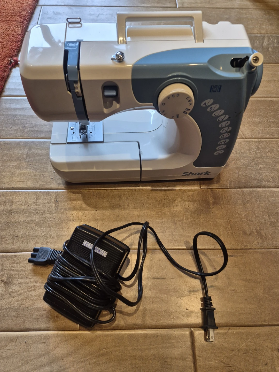 Shark 612C Sewing Machine