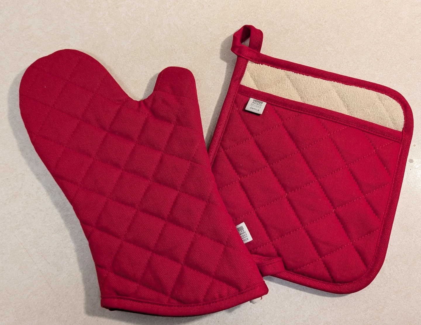 Oven Mitt + Pot Holder