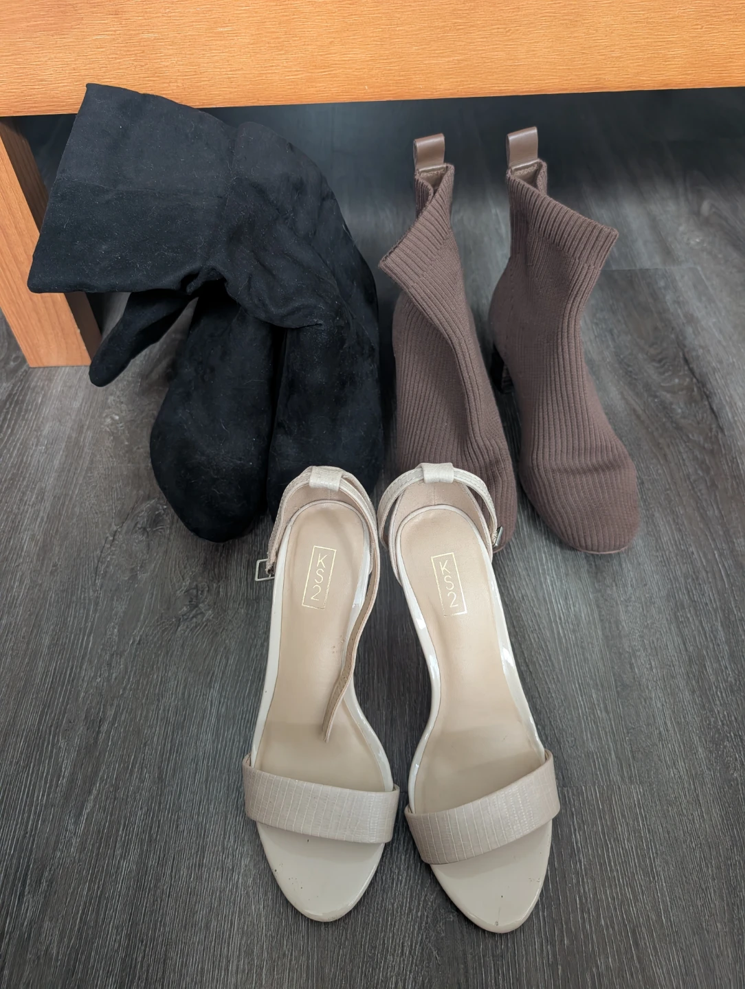 Heels & Heeled Boots