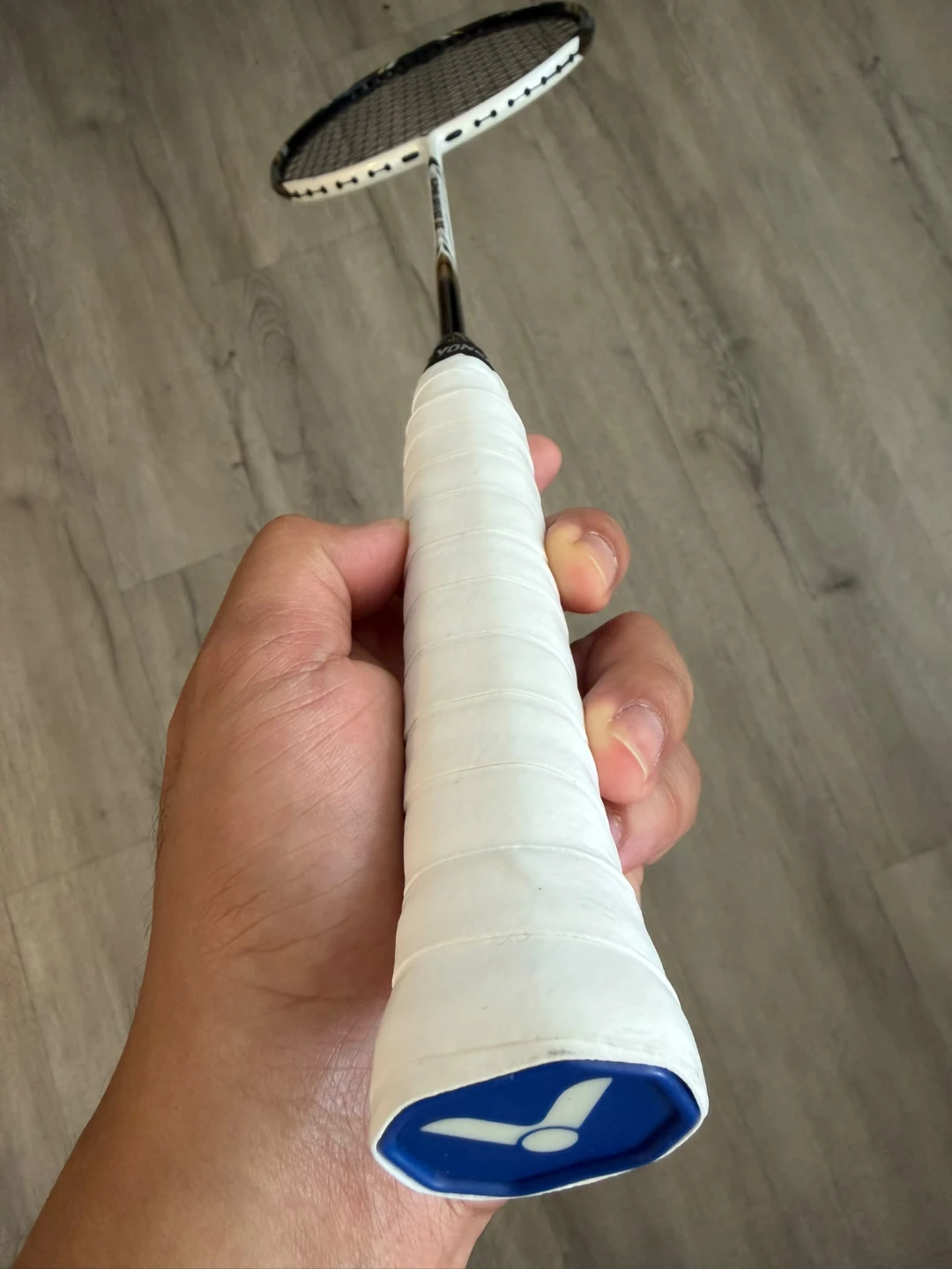 Victor "Super Waves" Badminton Racquet - photo 4
