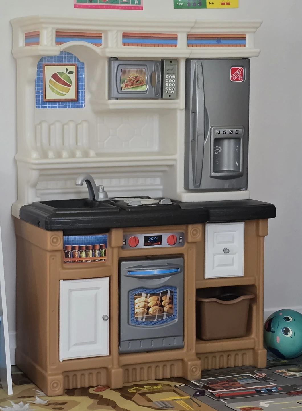 Step2 Kids Play Kitchen