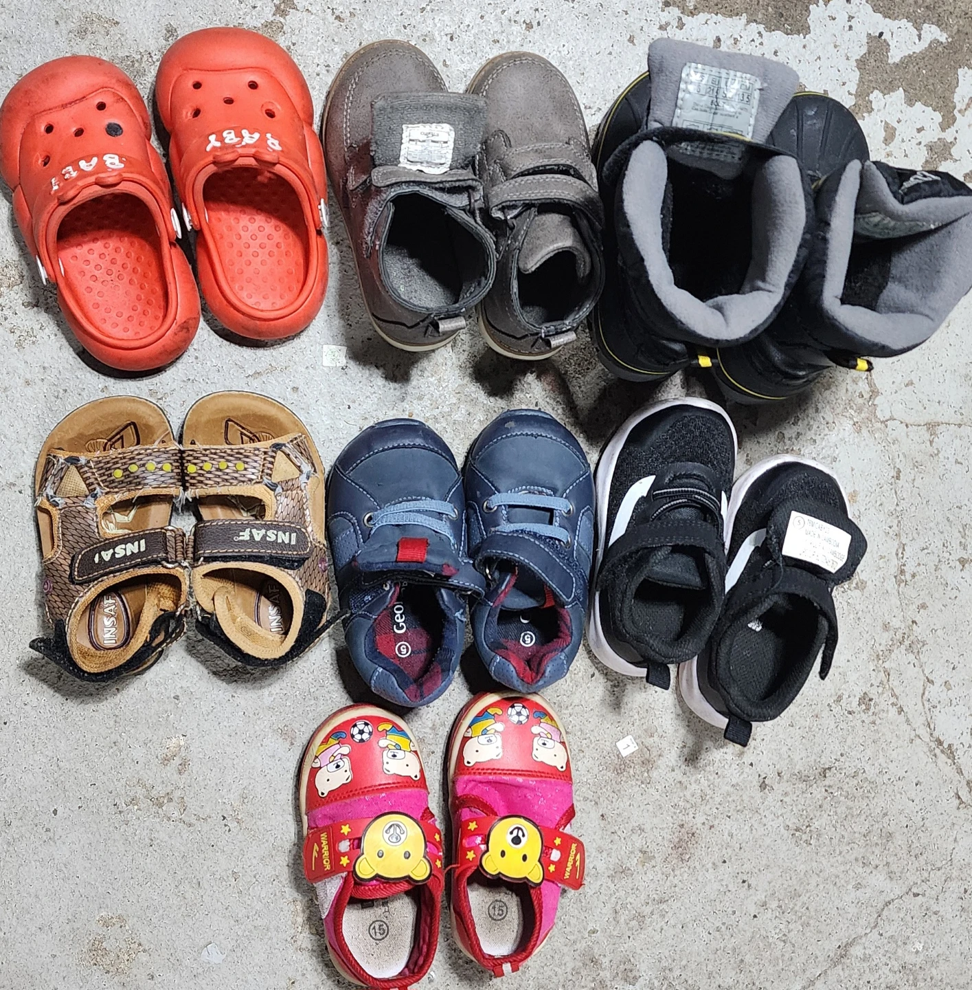 Bundle of baby boy' Shoes