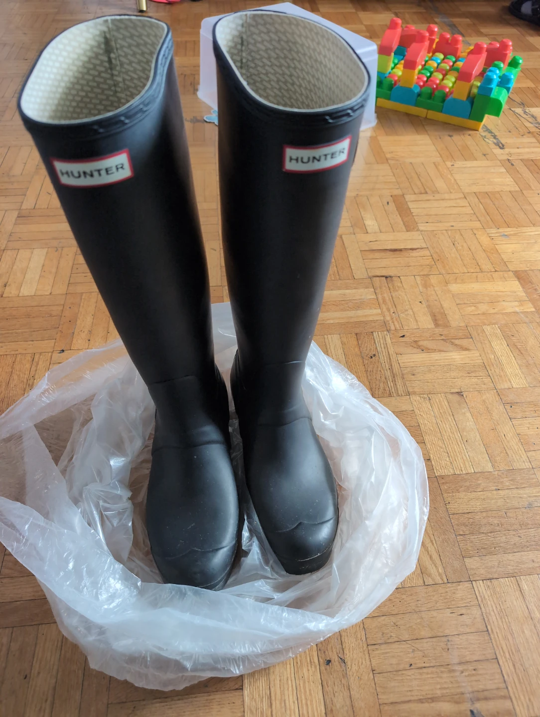 Hunter Black Rubber Rain Boots