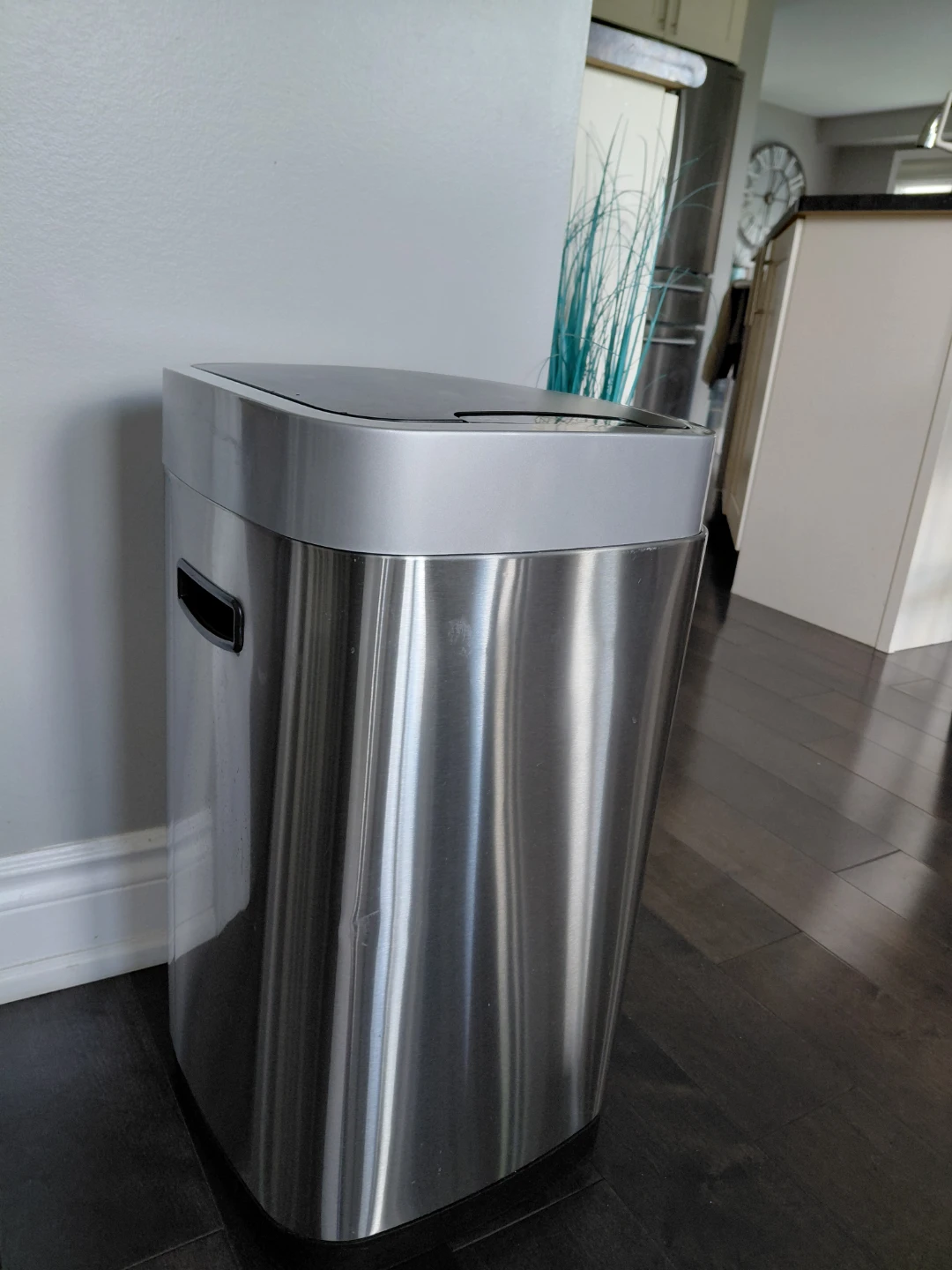 Stainless steel  Trash Can 22"x12"