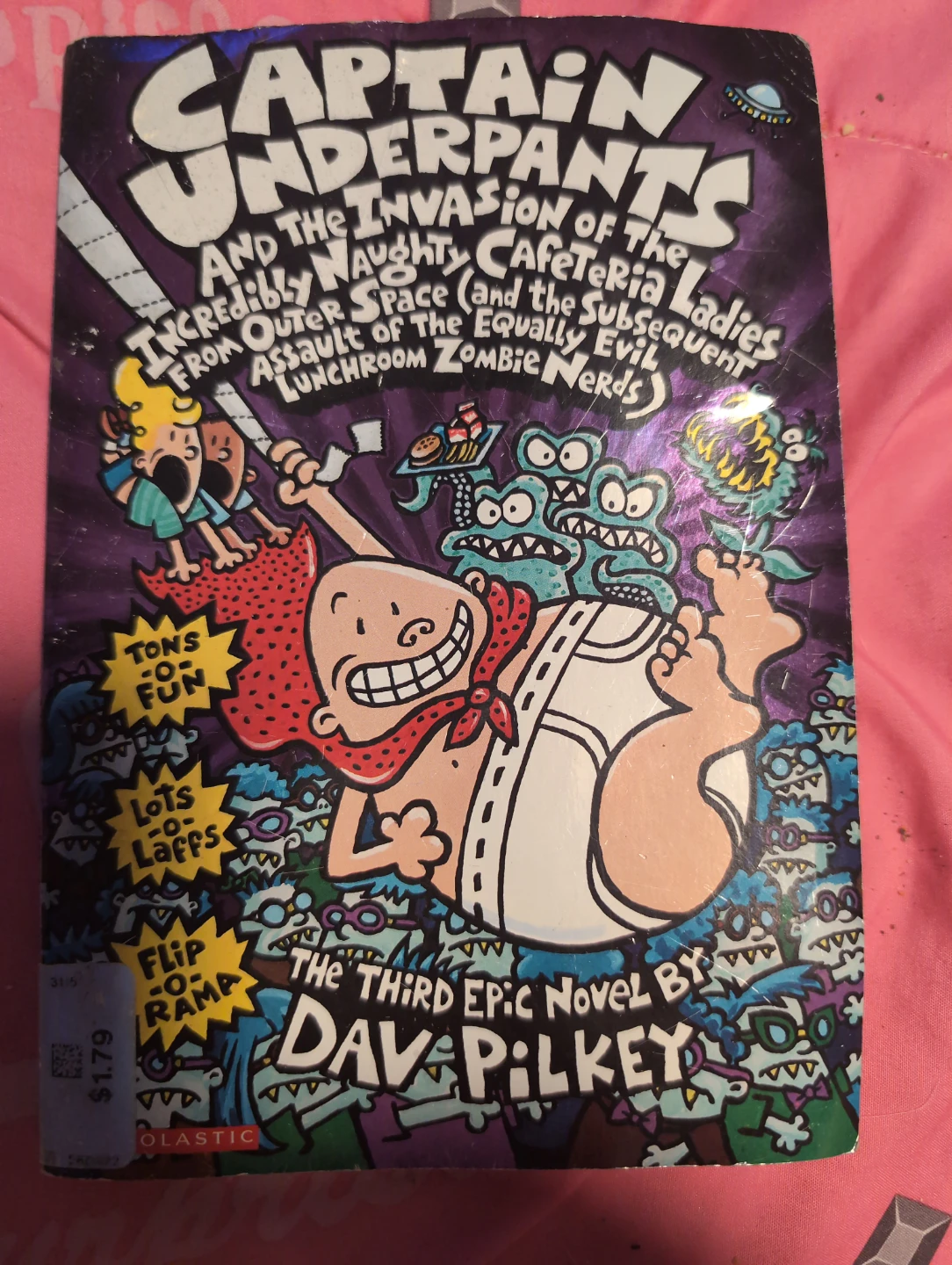 The Adventures of Captain Underpants Book Lot (4 Books) - photo 2