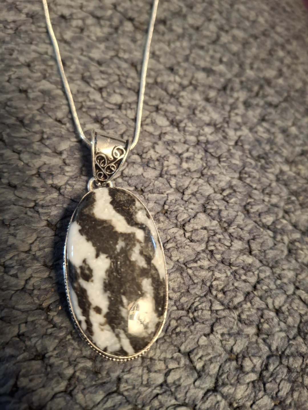 Sterling Silver Black and White Jasper Necklace Pendant Necklace - photo 2