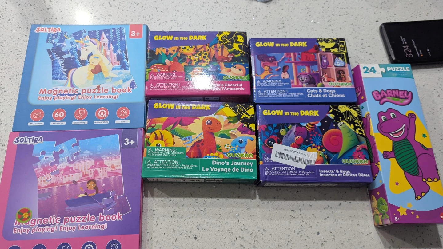 Garage moving sale at Scarborough  lots of educational game - photo 3