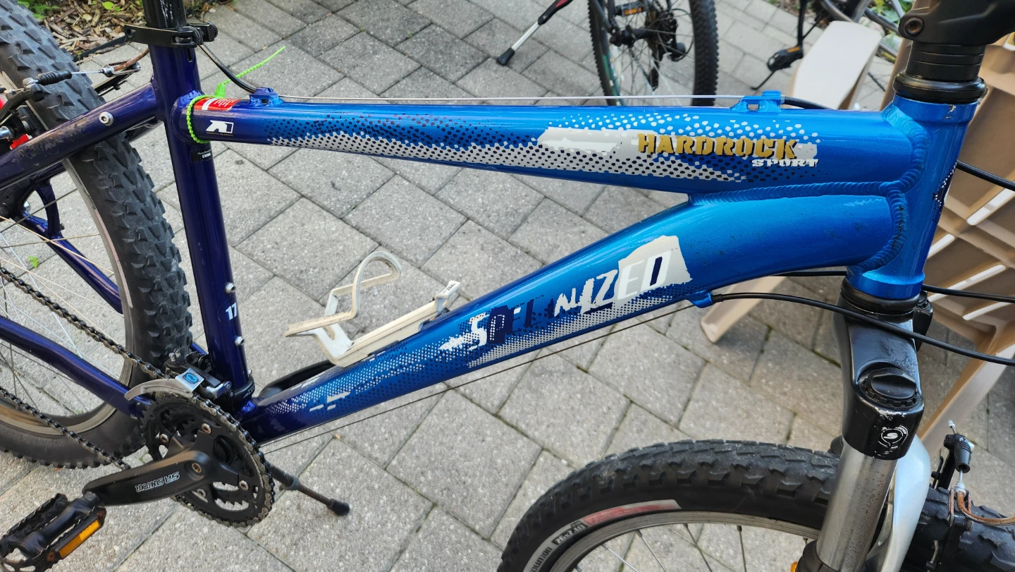 Specialized Hardrock Sport Mountain Bike