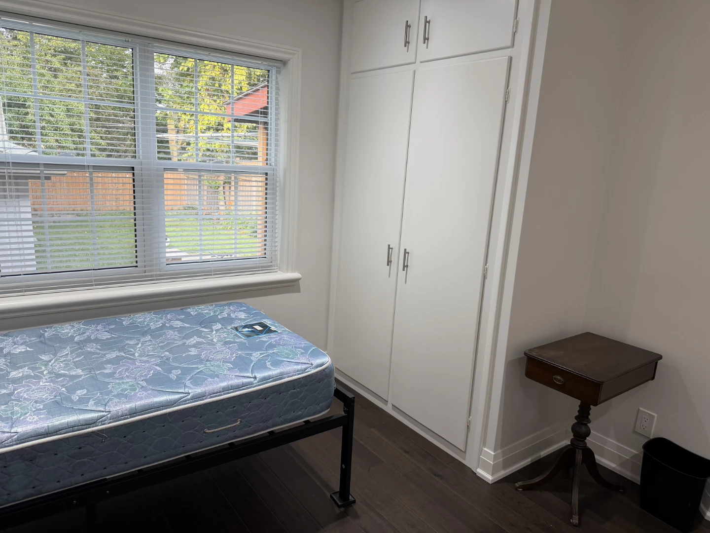 PRIVATE ROOM FOR RENT - photo 3