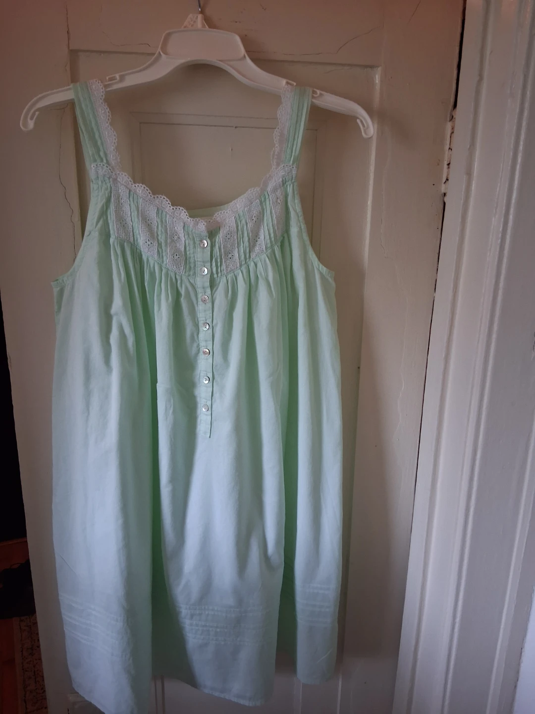 Eileen West Nightgown