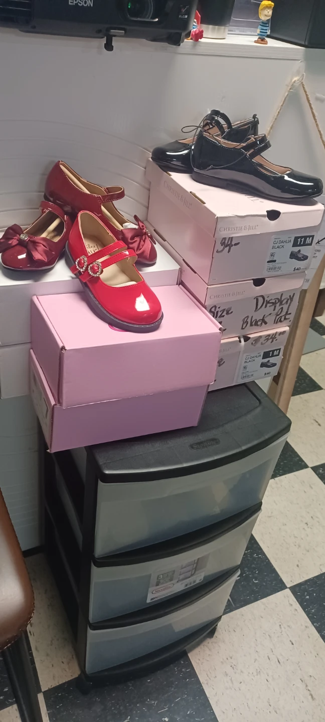 Christie & Jill Black Patent Mary Jane Shoes