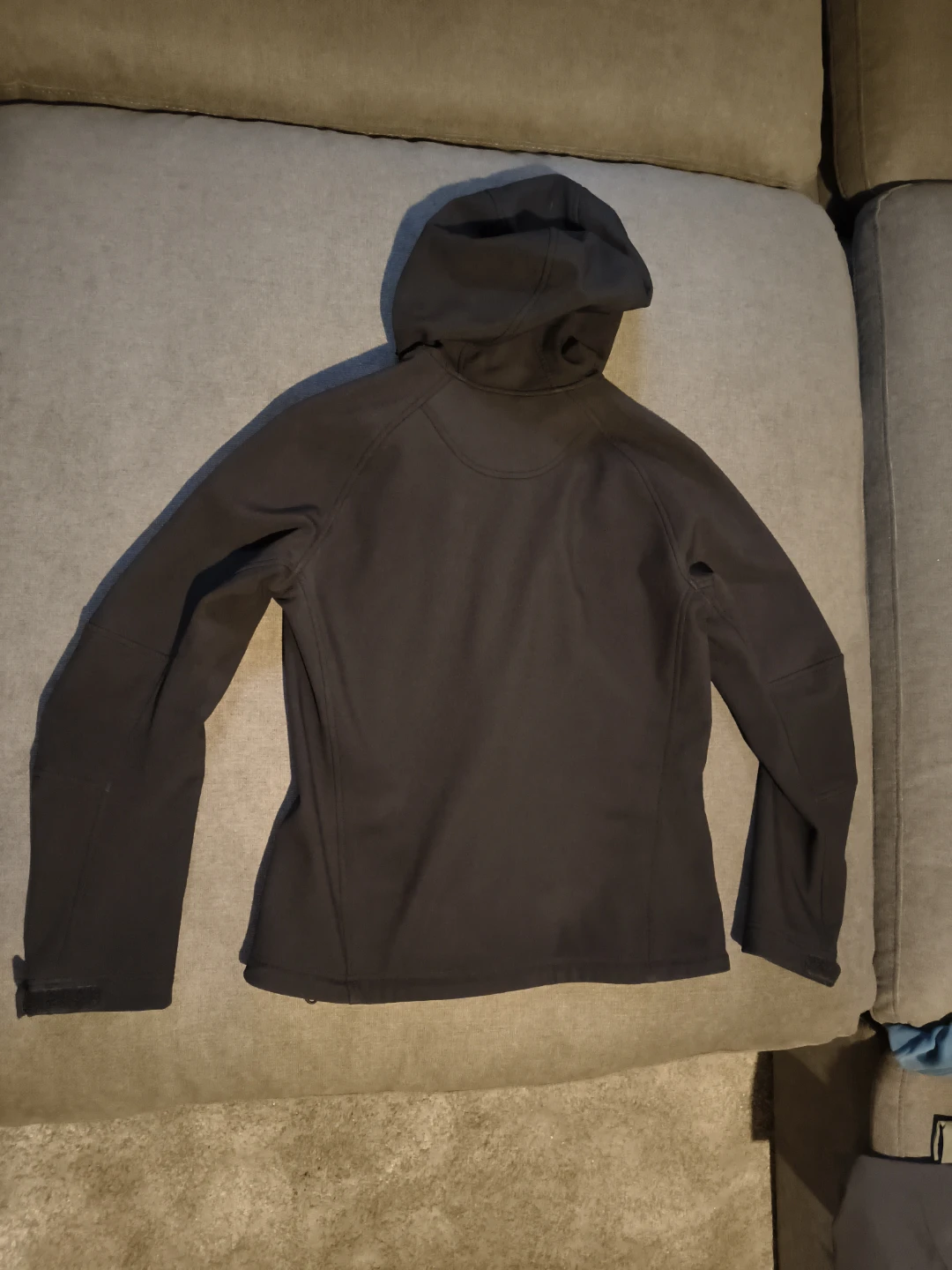 MEC Black Hooded Softshell Jacket - photo 2