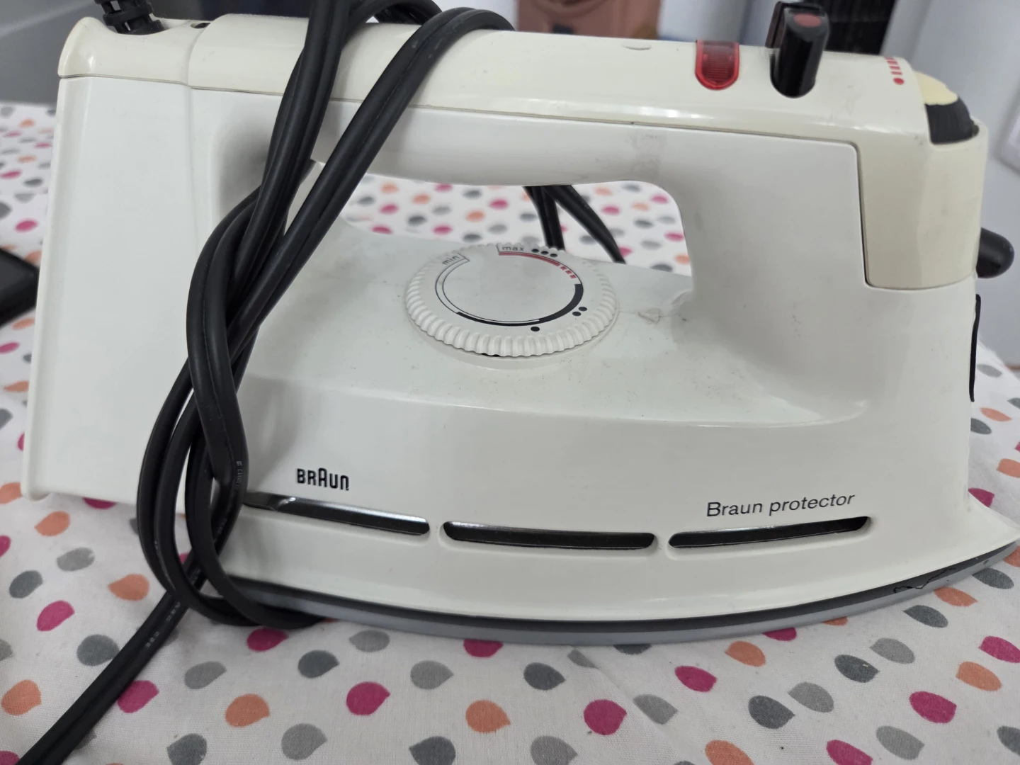 Braun Steam Iron - photo 5