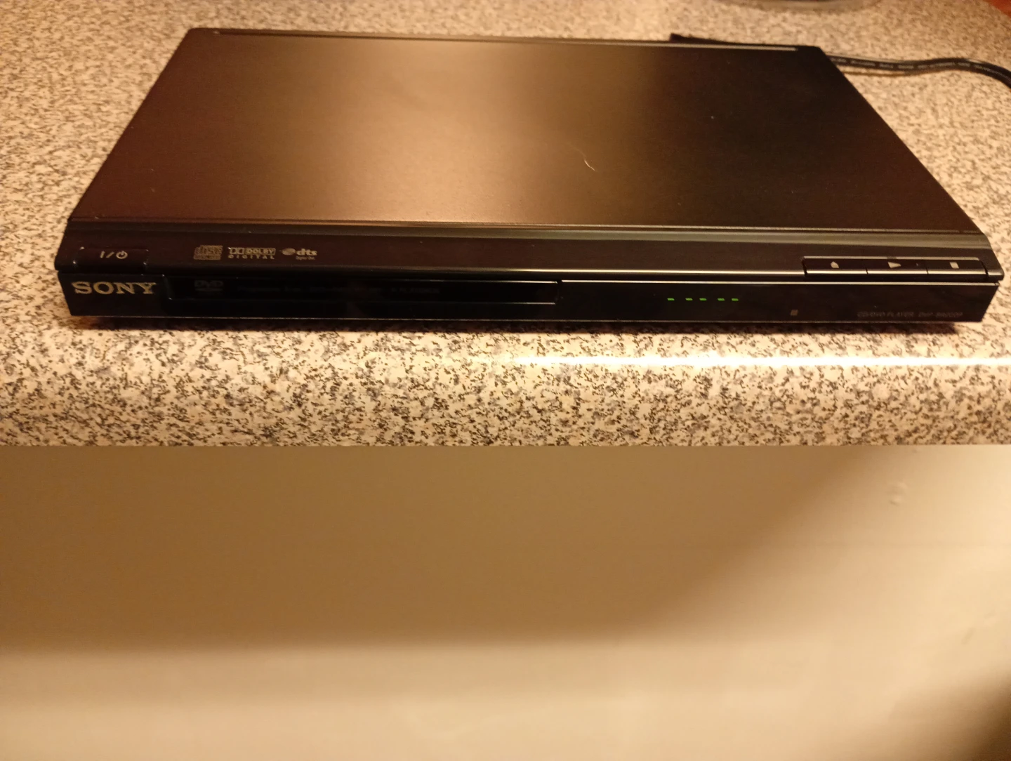 Sony DVP-SR200P CD/DVD Player