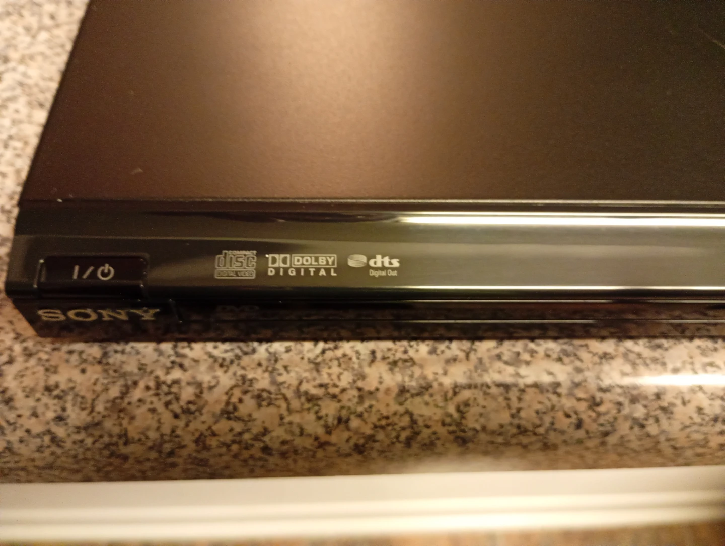 Sony DVP-SR200P CD/DVD Player - photo 5