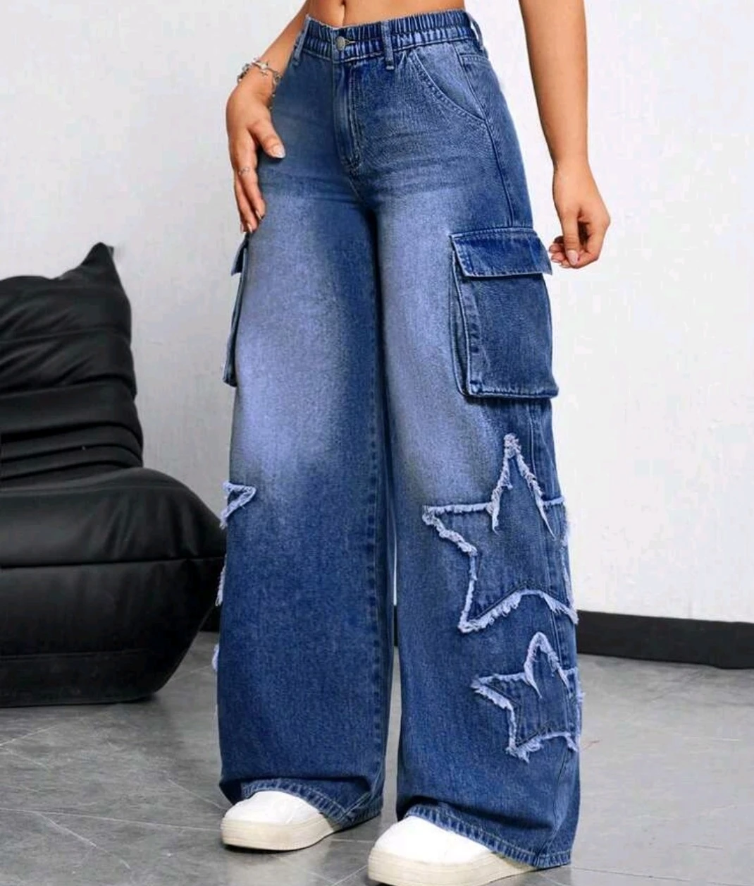 Chein Wide Leg Cargo Jeans with Star Details