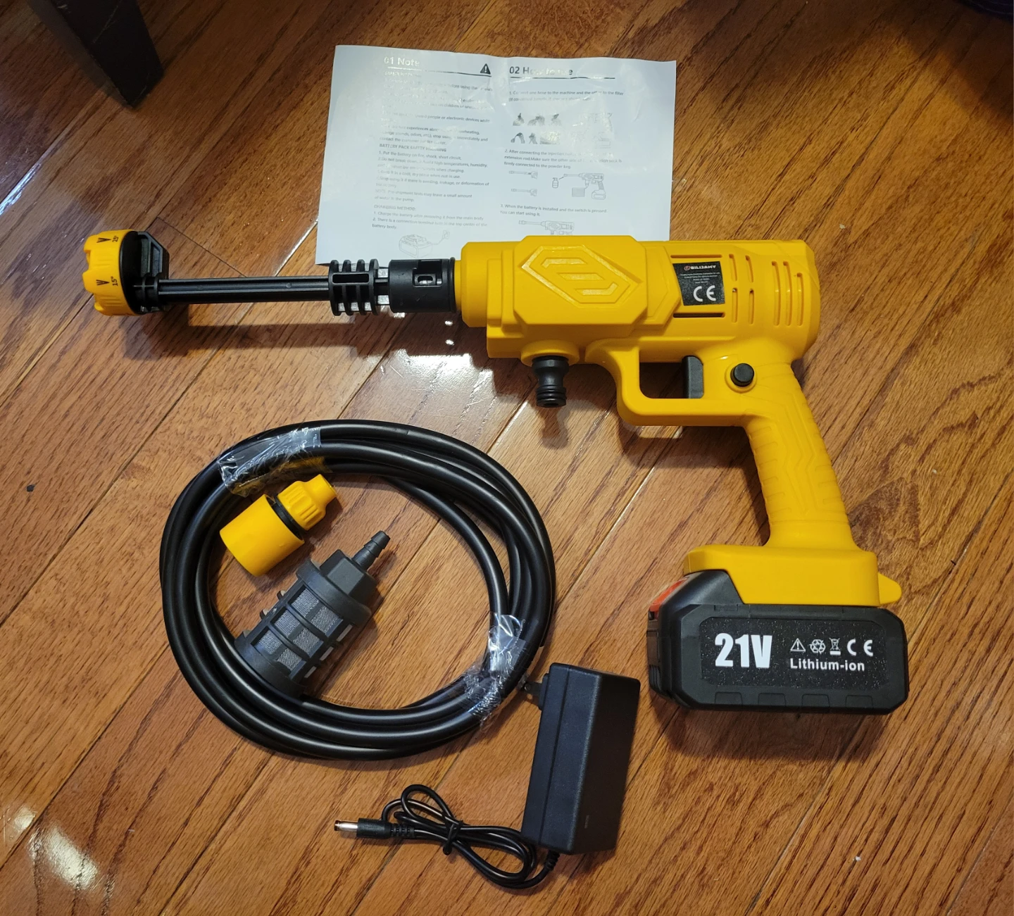 NEW Pressure Washer with 1 battery 4.0 Ah