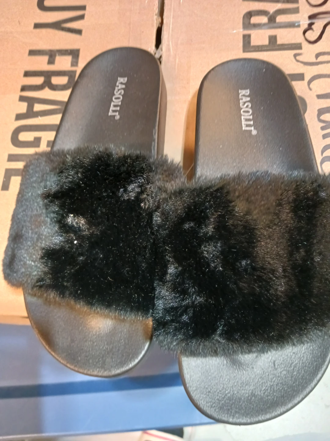 Rasoli Black Faux Fur Slides Slippers Size 9-10
