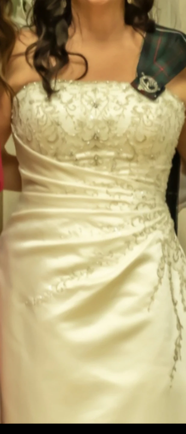 Wedding dress