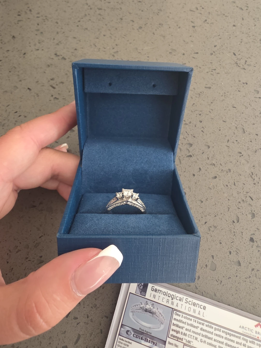 Engagement Ring - photo 4