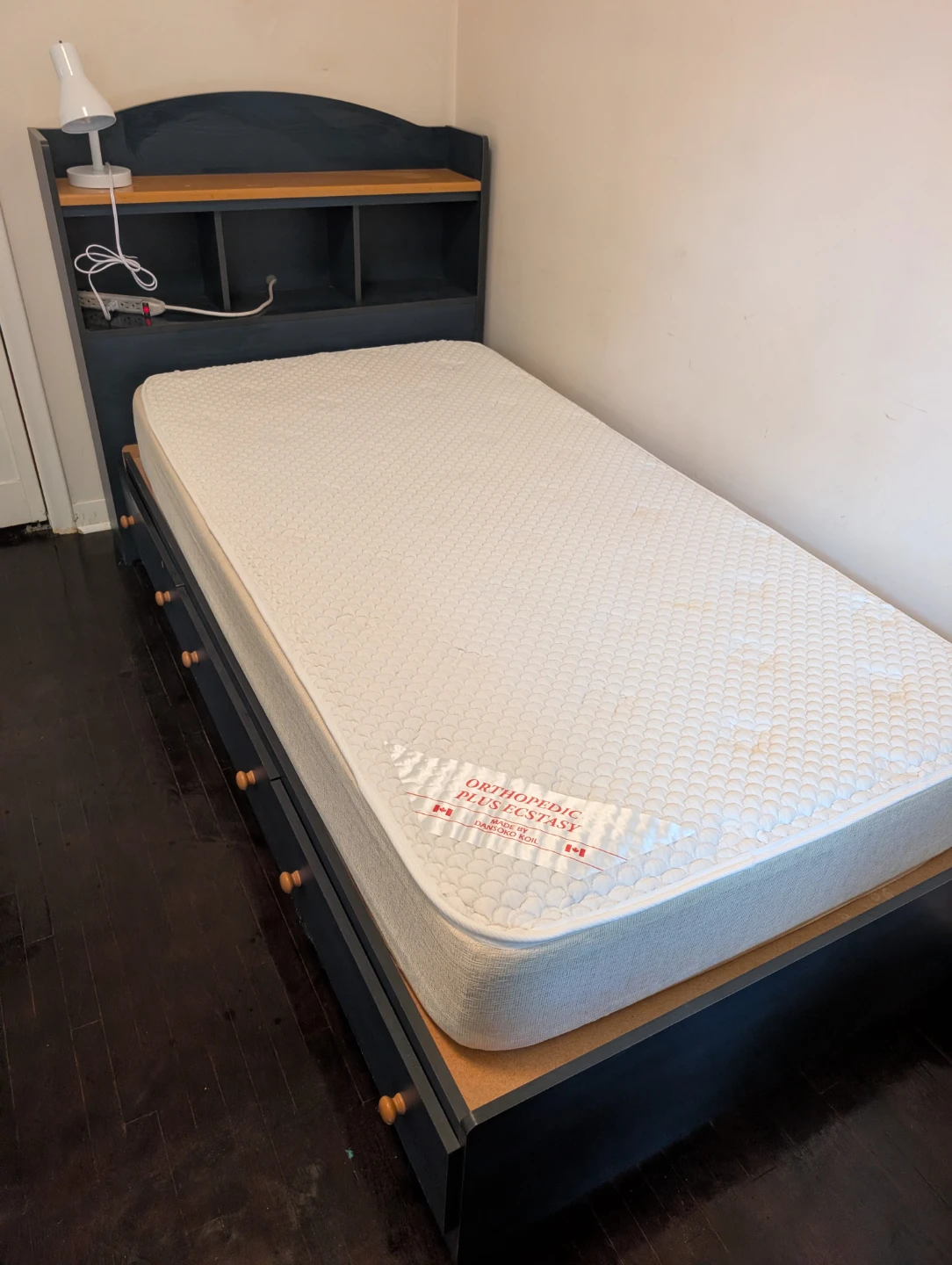 🛏️ Storage Bed w/Bookcase Headboard & Firm Mattress – $300 OBO