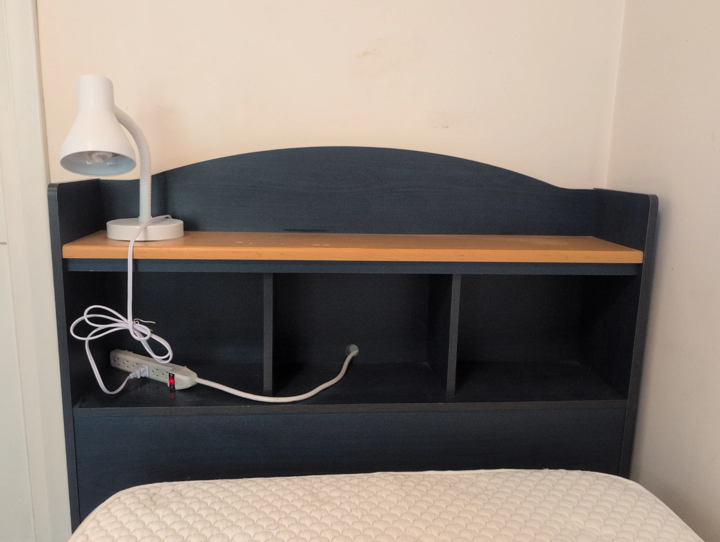 🛏️ Storage Bed w/Bookcase Headboard & Firm Mattress – $300 OBO - photo 5