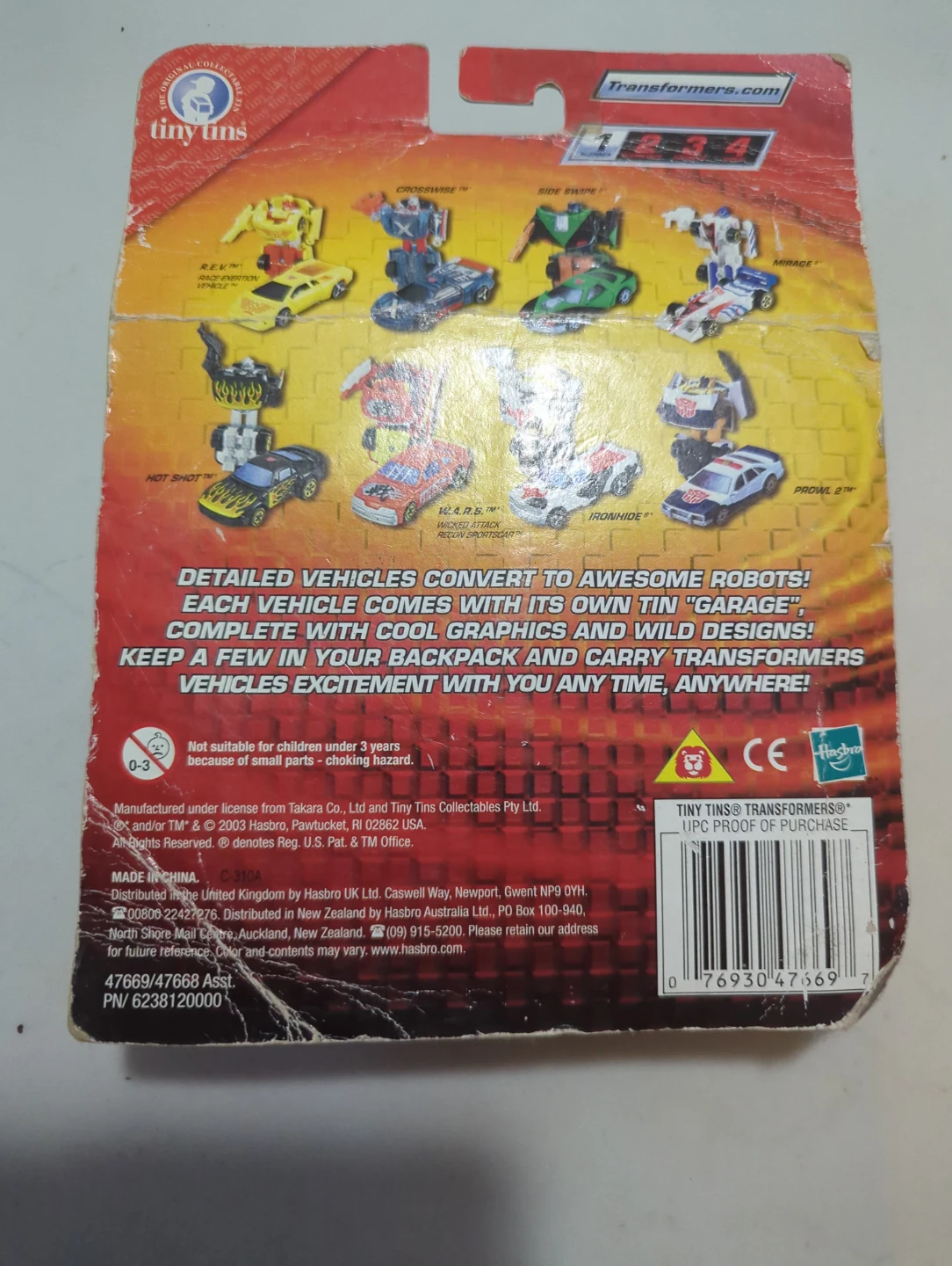 Transformers Tiny Tins Robot in Disguise - Autobot Hot Shot - photo 2
