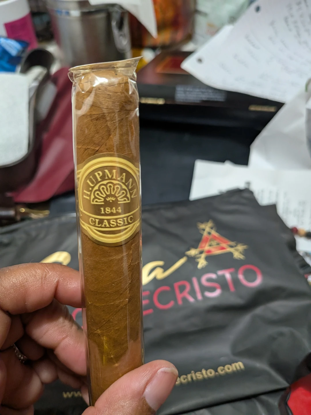 H. Upmann 1844 Classic Toro Cigar - photo 2