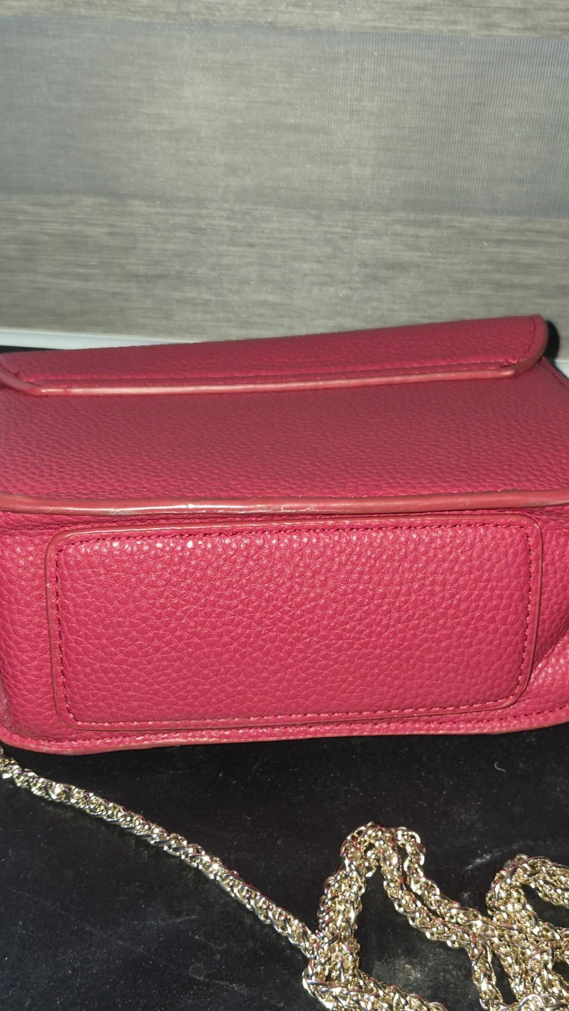 Pink Leather Shoulder Bag with Gold Chain - photo 5