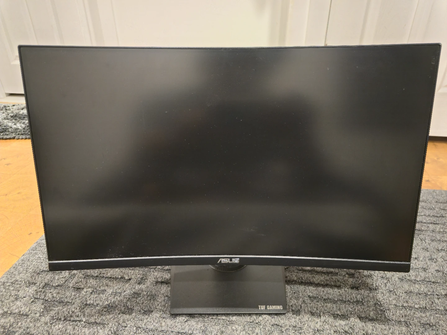 ASUS TUF Gaming VG24VQE 24" Curved 165Hz Gaming Monitor