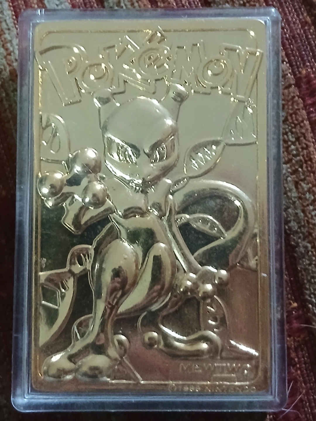 Pokémon Mewtwo Gold Card