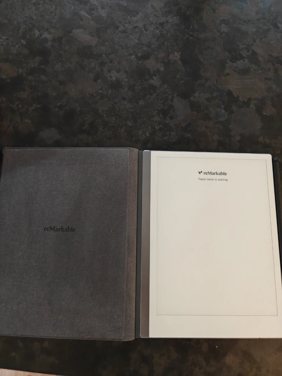 Remarkable 2 Paper Tablet with cover - photo 3