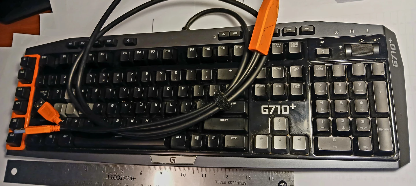 Logitech G710+ Mechanical Gaming Keyboard - photo 2