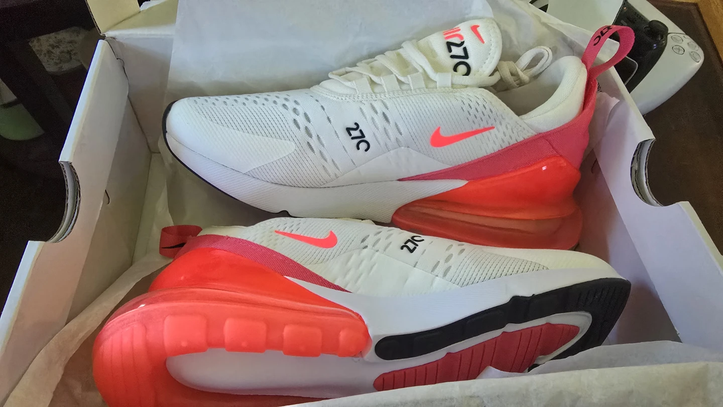 Nike Air Max 270 Women's Shoes
