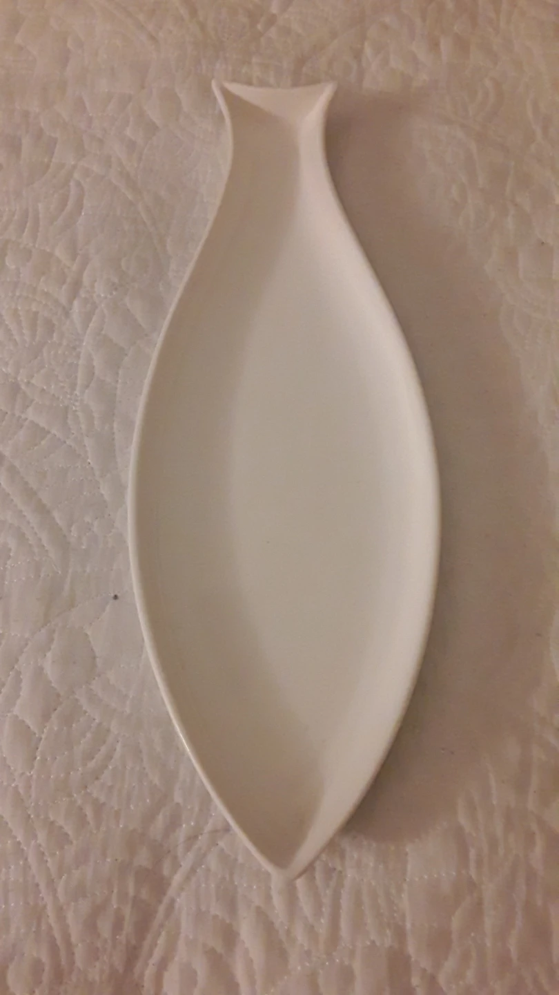 Stokes White Ceramic Fish Spoon Rest - photo 2