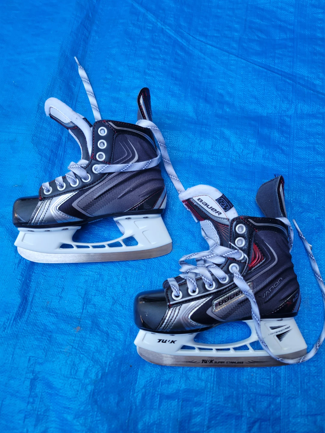 Bauer Vapor Youth Hockey Skates US Jr13