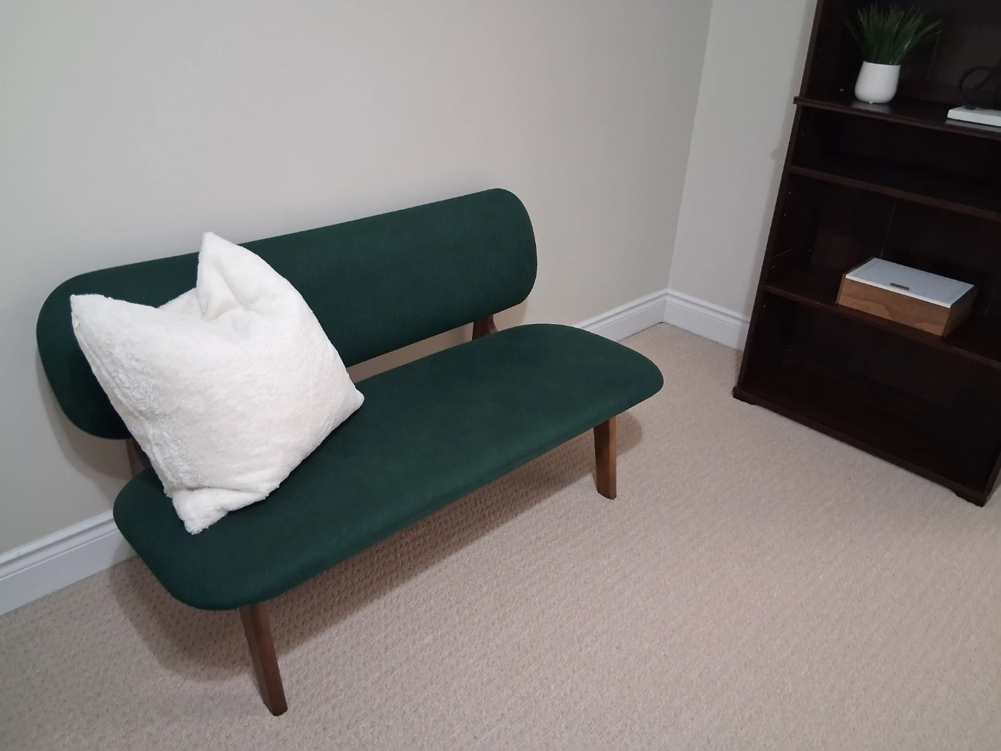 Green Upholstered Bench with Wooden Legs - photo 3