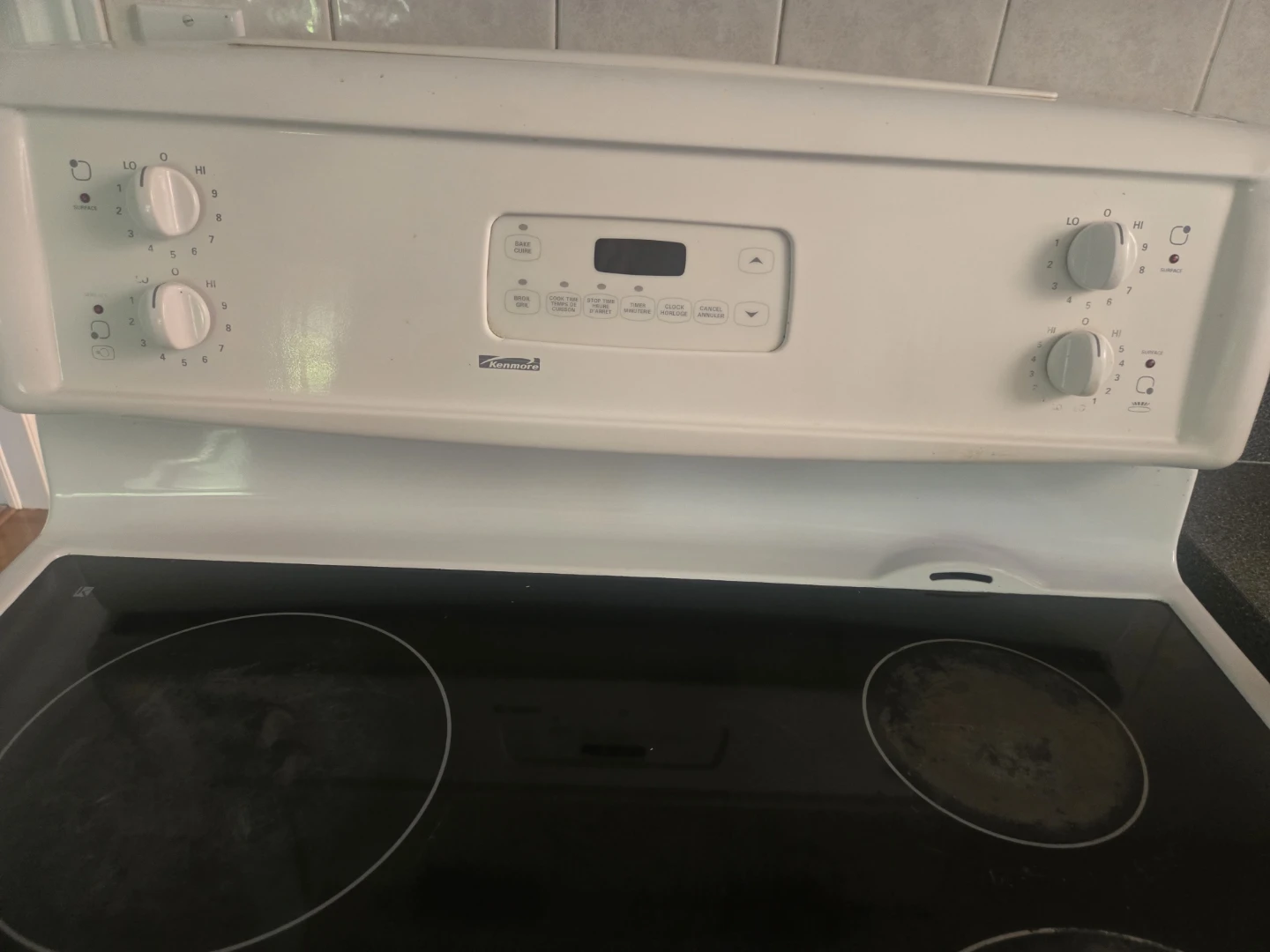 Kenmore White Electric Stove with Oven - photo 5