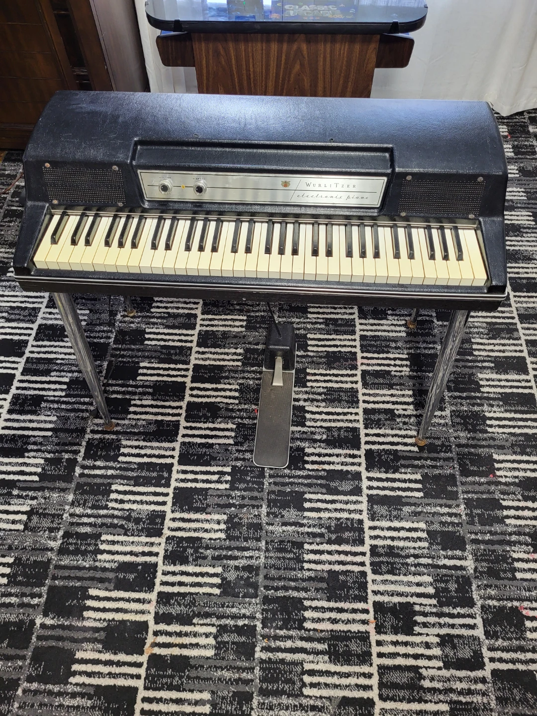wurlitzer 200a electric piano