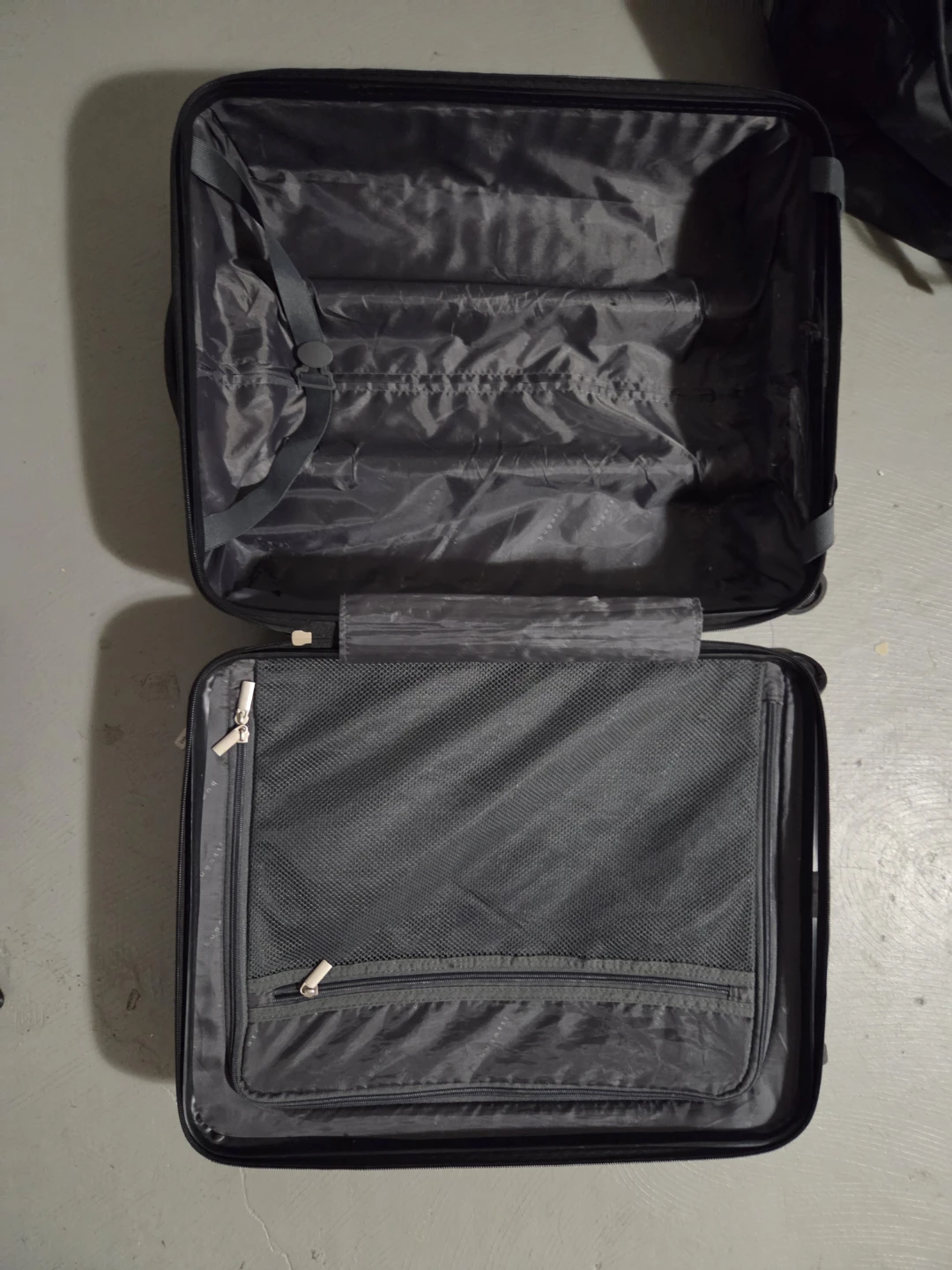 Suit case - photo 2
