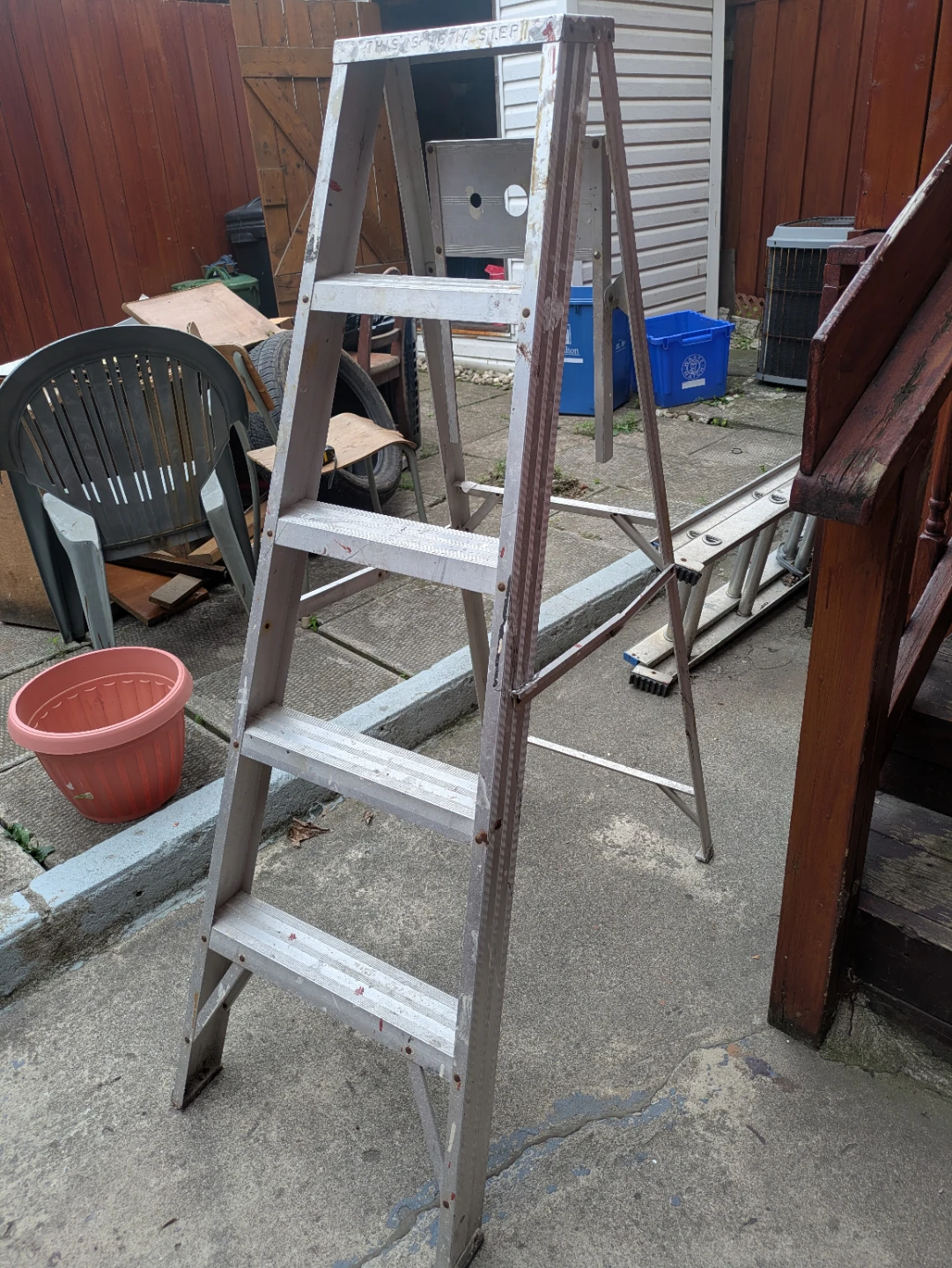 55" Aluminum Step Ladder - photo 3