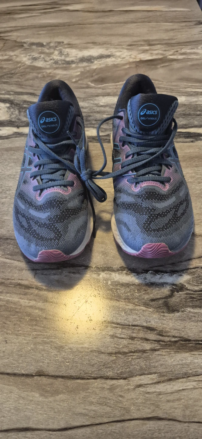 ASICS Women's Gel-Nimbus 23 Running Shoes