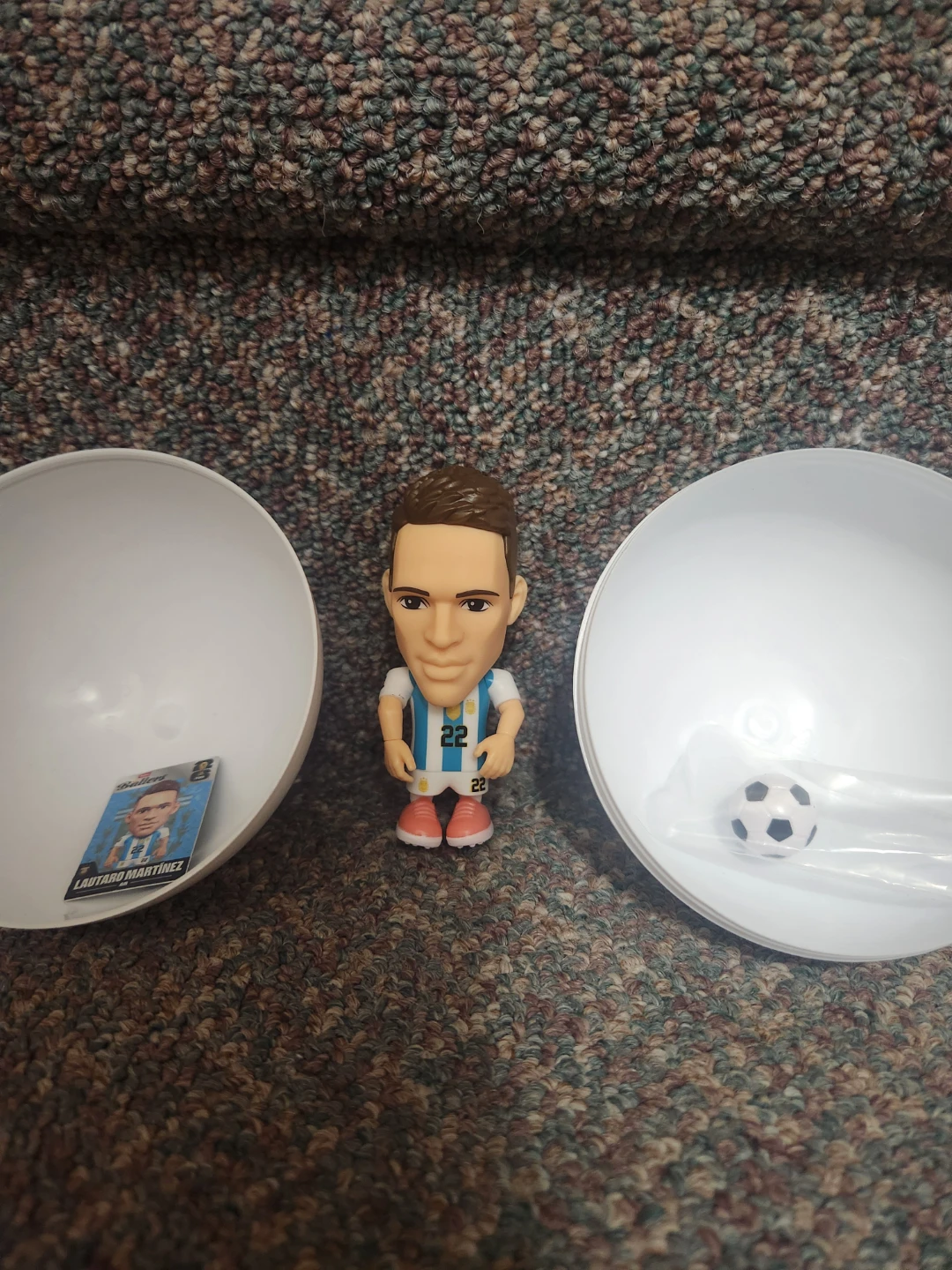 FIFA Soccer Star Mini Figures Selling Separately - photo 4