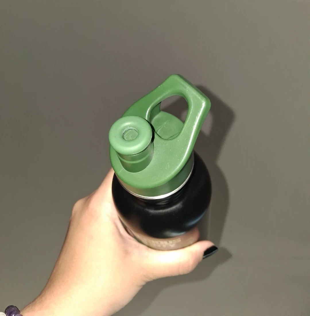Star Wars The Mandalorian "Precious Bounty" Water Bottle - photo 3