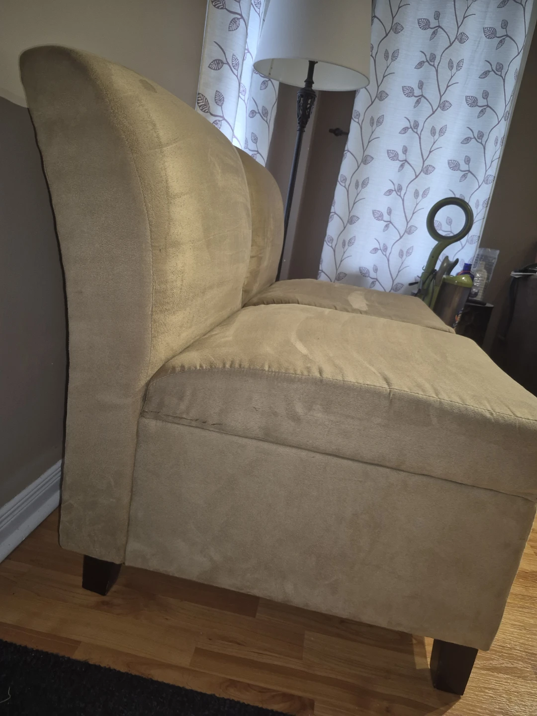 Clean Beige Accent Chairs with Storage - photo 3